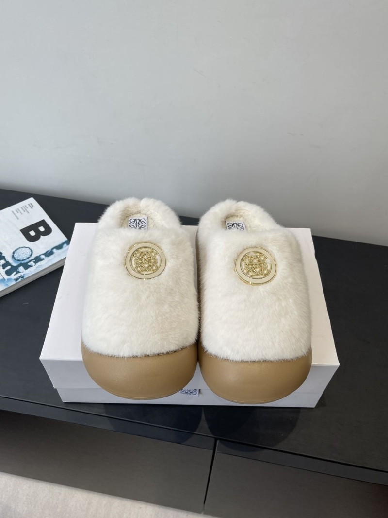 L0ew* slippers